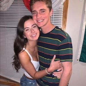 Meet your Posher, Skylar